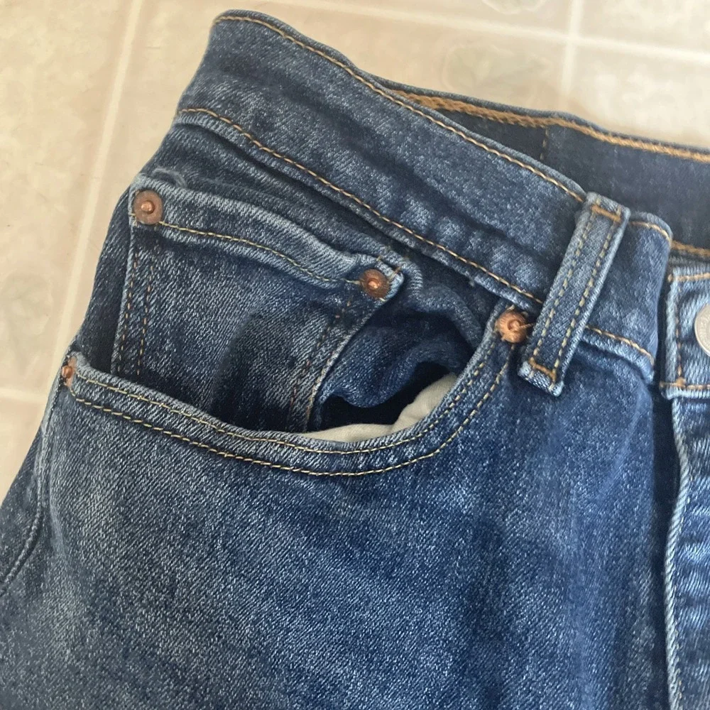 Levi's Y2K Regular Fit Straight Blue Denim Jeans 5-Pocket Machine Washable